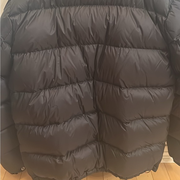Authentic Mens Monclear Down Jacket - Picture 2 of 8